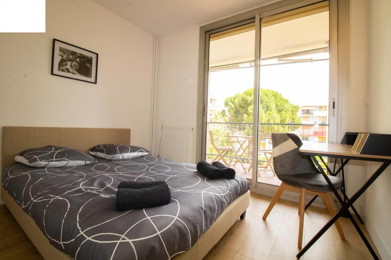 005- Appartement 6 Chambres, Tramway, Parking,Clim مونبيلييه المظهر الخارجي الصورة